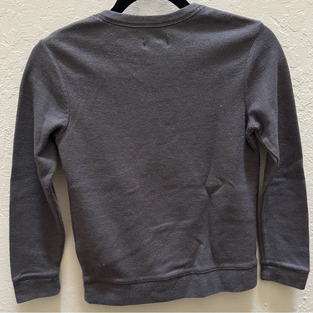 Old Navy classic neck